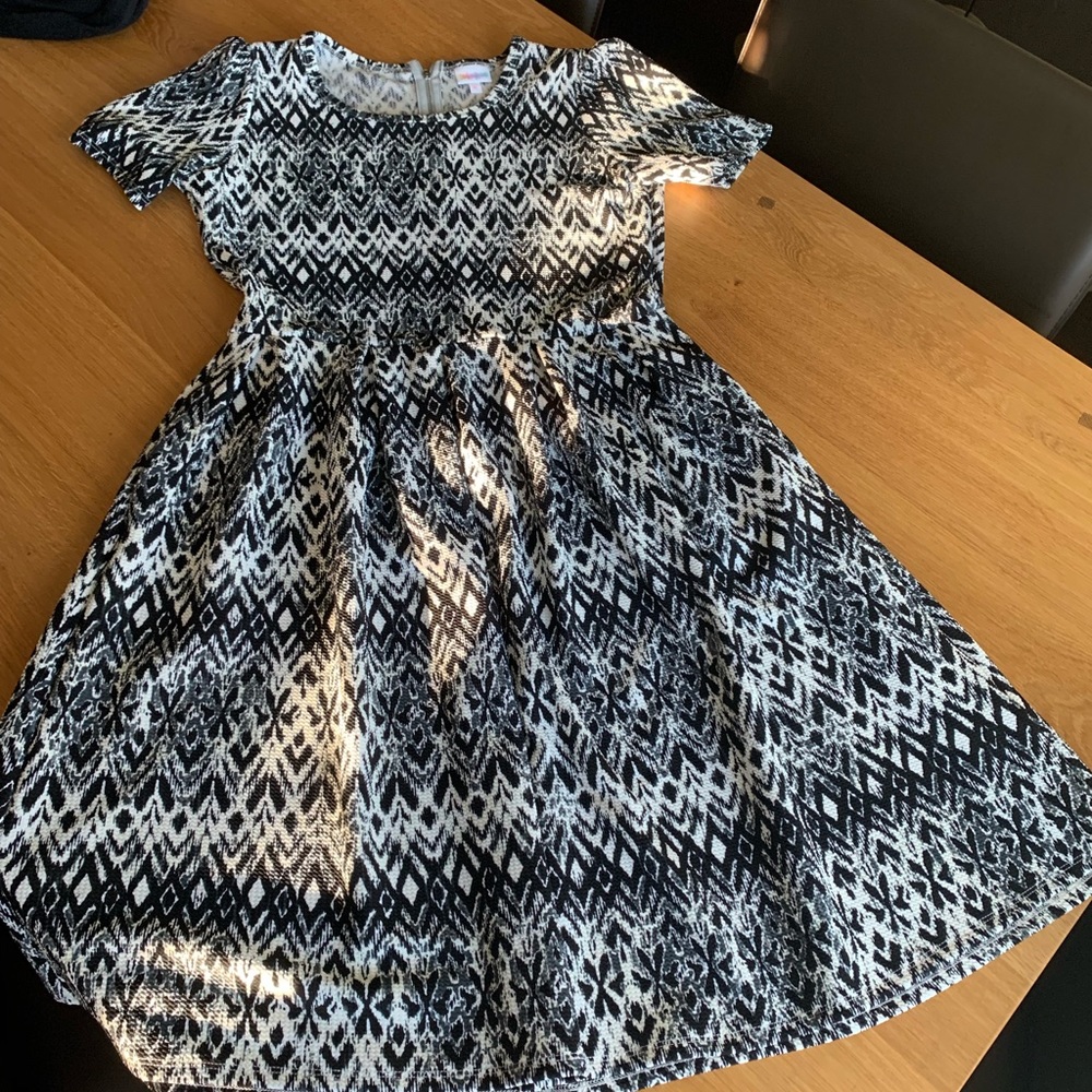 NWOT Lularoe Amelia dress